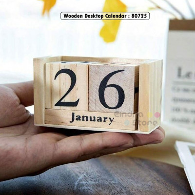 Wooden Desktop Calendar : 80725